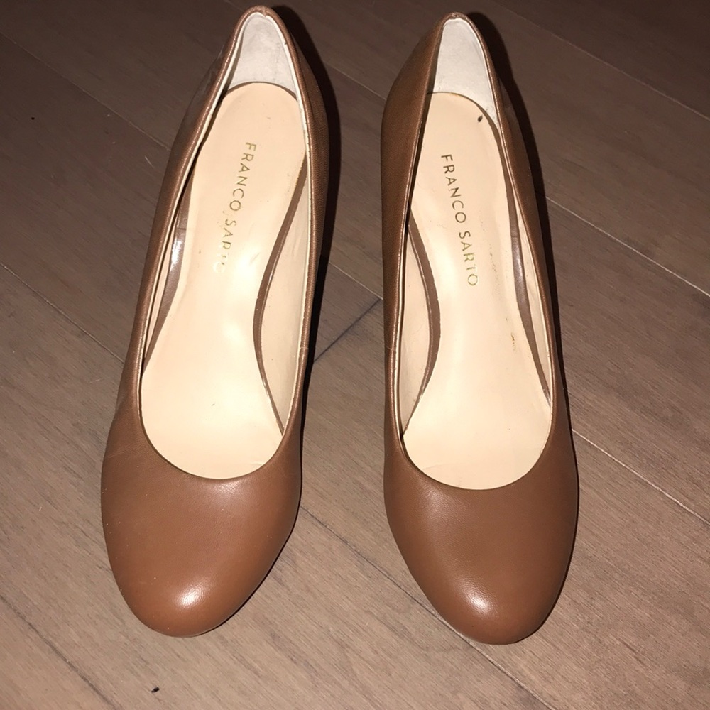Franco sarto closed toed wedge